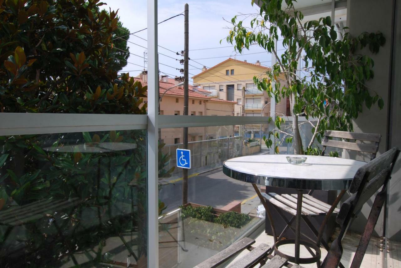 ビラサル・ダ・マルBlue Fridge Apartmen - Blue Fridge Apartmen - Ideal For Couples, Near Beach And Well Connectedアパートメント エクステリア 写真
