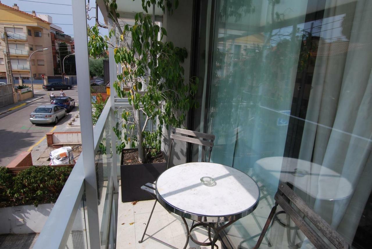 ビラサル・ダ・マルBlue Fridge Apartmen - Blue Fridge Apartmen - Ideal For Couples, Near Beach And Well Connectedアパートメント エクステリア 写真
